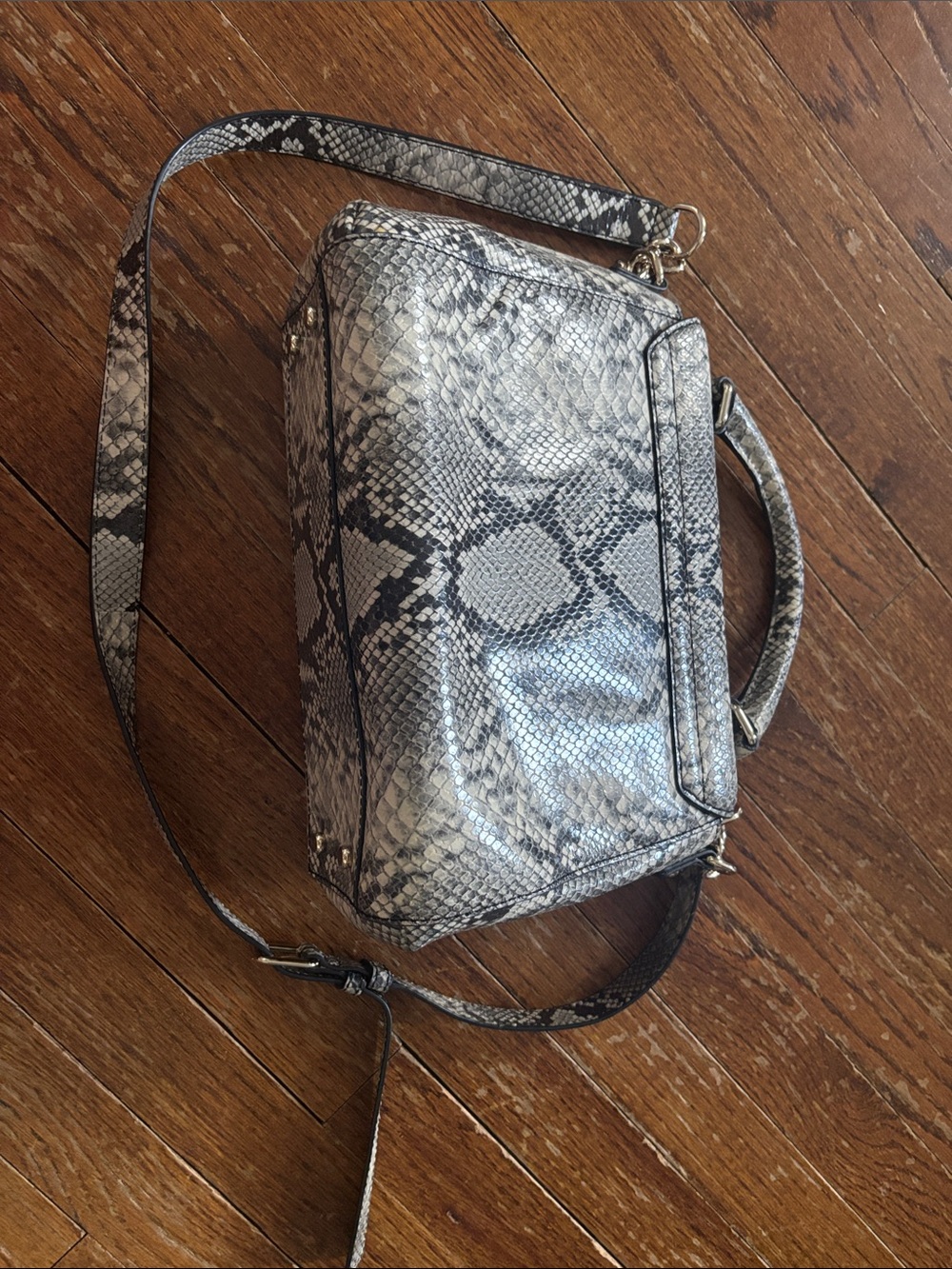 Kate Spade Carlyle Nadine Snake-Print Top Handle Satchel Gray and Cream Handbag - Picture 4 of 9